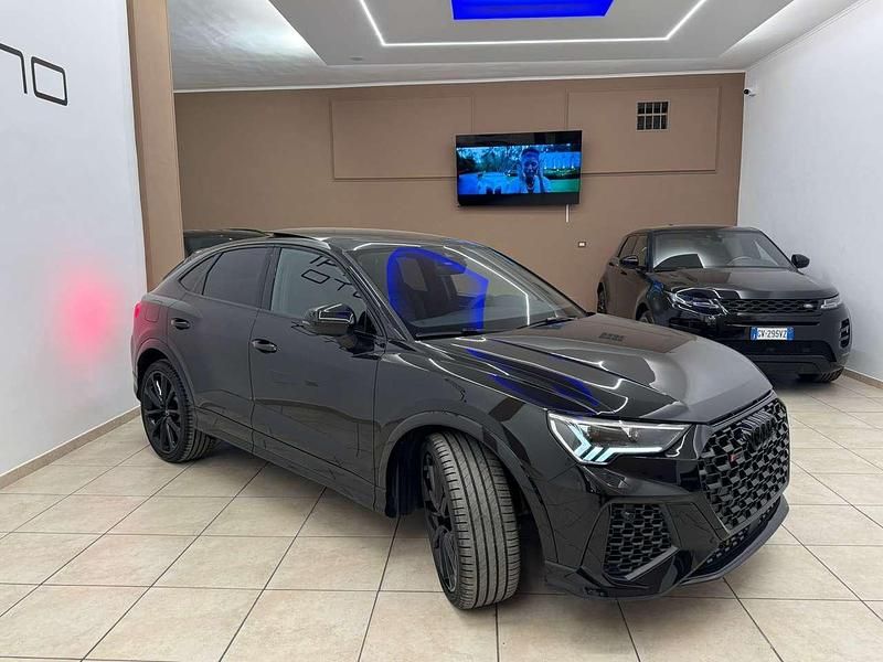 Usata Audi RS Q3 Sportback Ambiente 400 CV (294 kW) 2023 Nero perla SUV