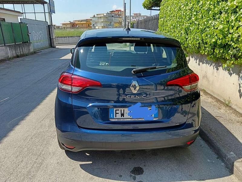 Usata Renault Scénic IV Business 131 CV (96 kW) 2019 Monovolume