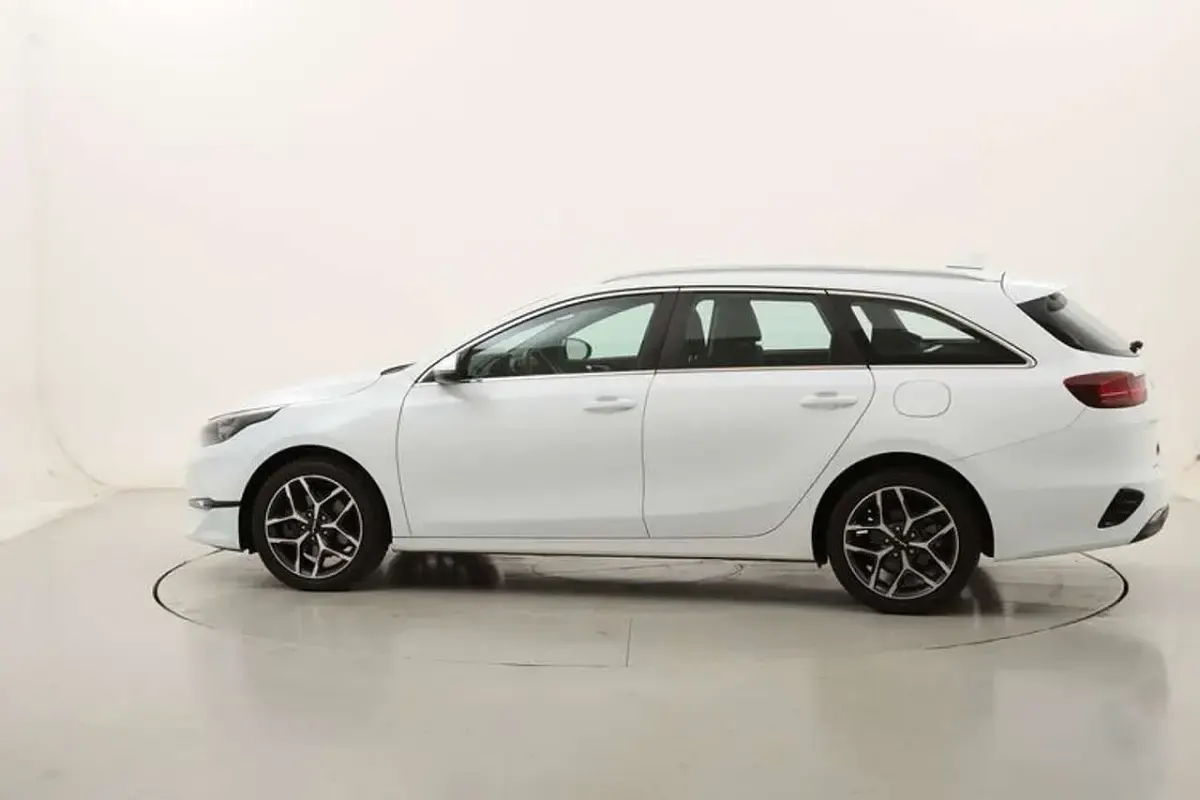 Usata Kia Ceed Sportswagon 136 CV (100 kW) 2022 Bianco Station wagon