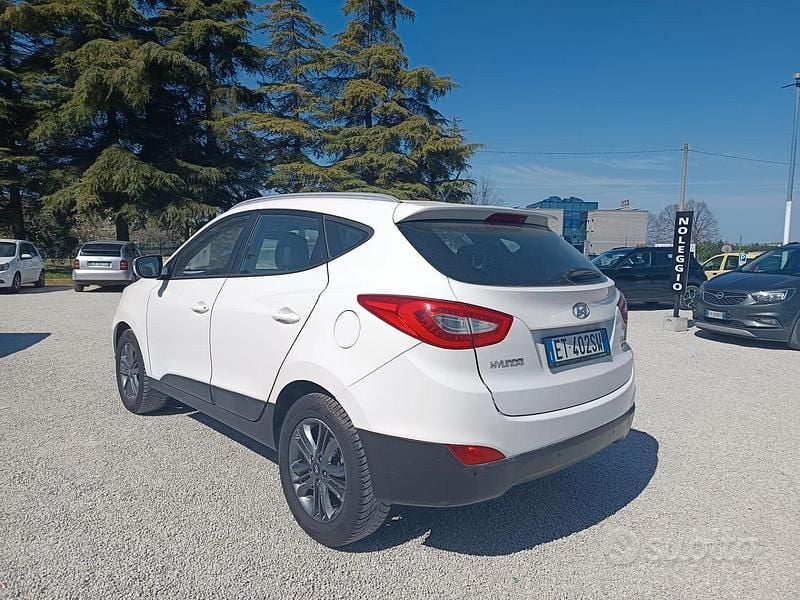 Usata Hyundai ix35 Xpossible 115 CV (84 kW) 2014 Bianco SUV