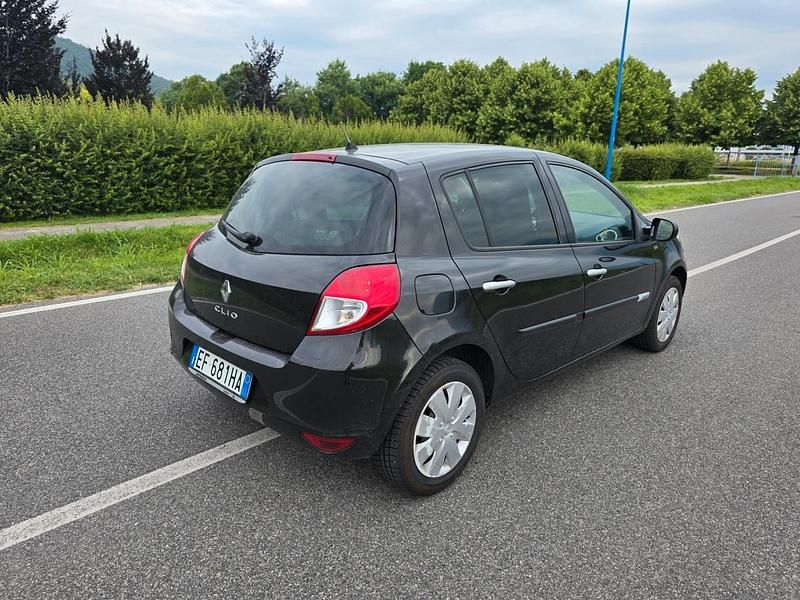 Usata Renault Clio IV 75 CV (55 kW) 2012 Nero Berlina