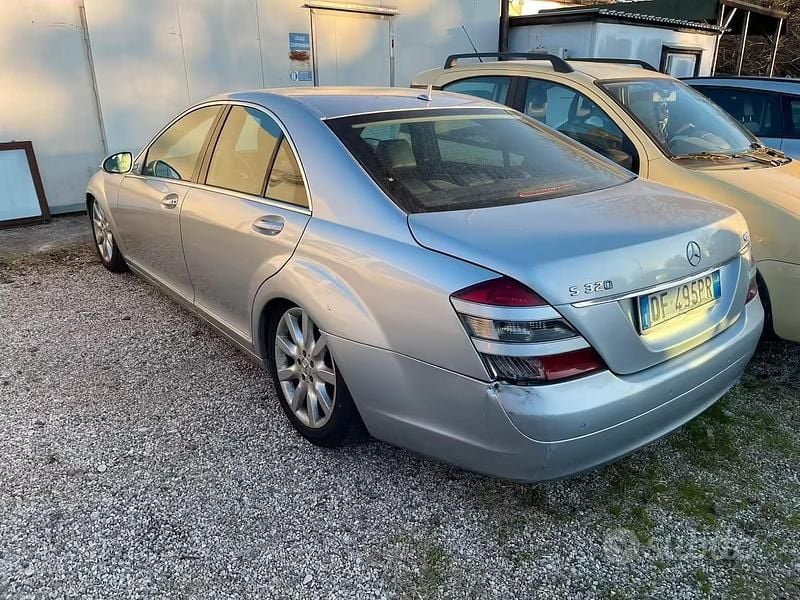 Usata Mercedes S320 2007 Grigio Berlina