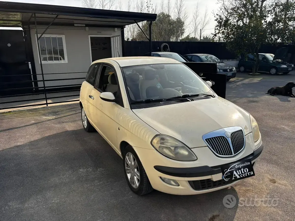 Usata Lancia Ypsilon 69 CV (50 kW) 2007 Utilitaria