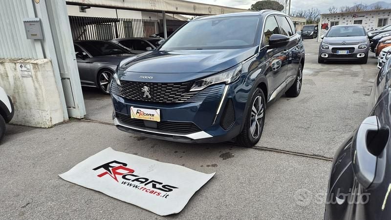 Usata Peugeot 5008 Allure 178 CV (130 kW) 2022 Blu SUV