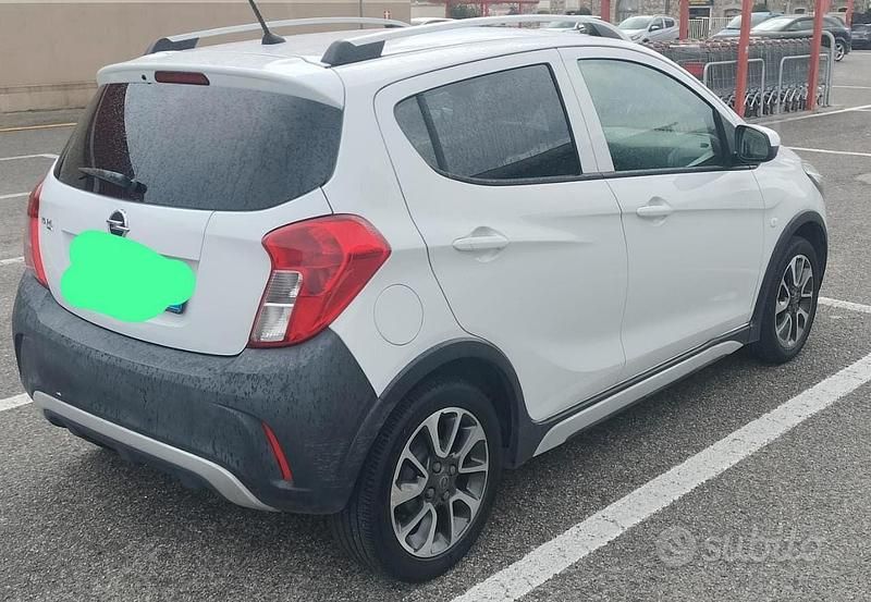 Occasion Opel Karl Rocks 73 PK (53 kW) 2018 Wit Hatchback