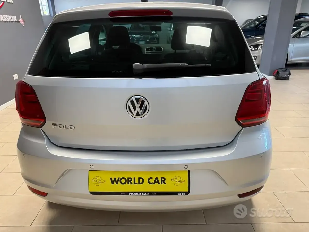 Usata VW Polo 75 CV (55 kW) 2014 Grigio Berlina