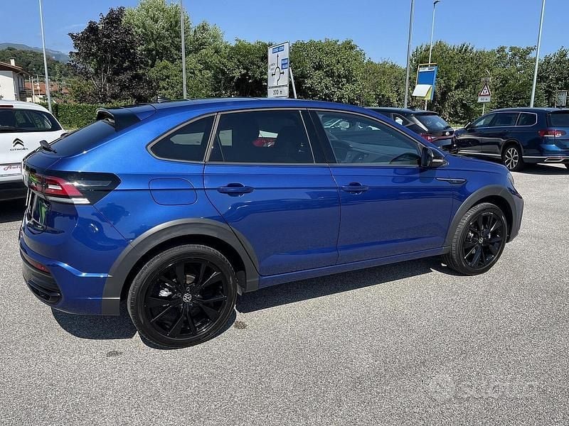 Usata VW Taigo R-line 110 CV (80 kW) 2022 Blu SUV