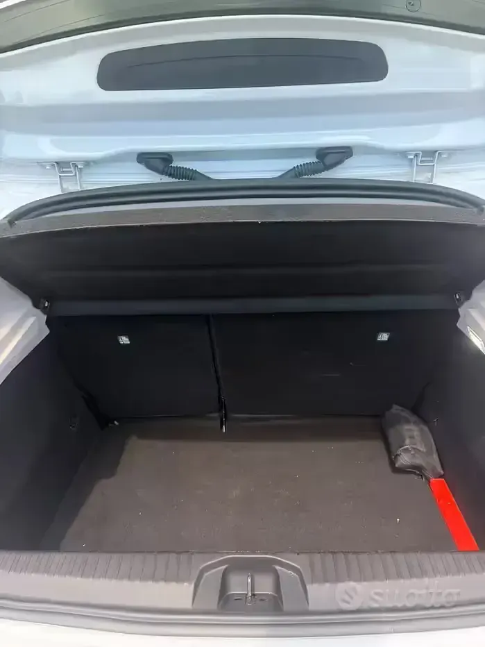 Usata Renault Clio V 86 CV (63 kW) 2020 Bianco Berlina