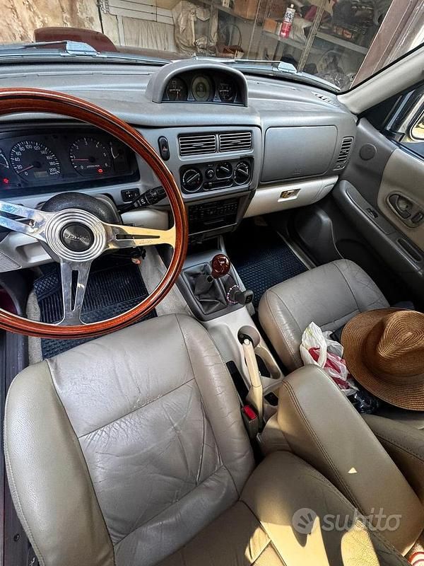 Usata Mitsubishi Pajero Sport 2000 SUV