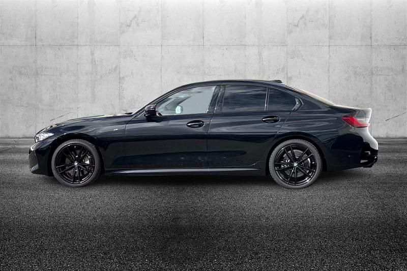 Usata BMW 330 M Sport 245 CV (180 kW) 2024 Nero metallizzato Berlina