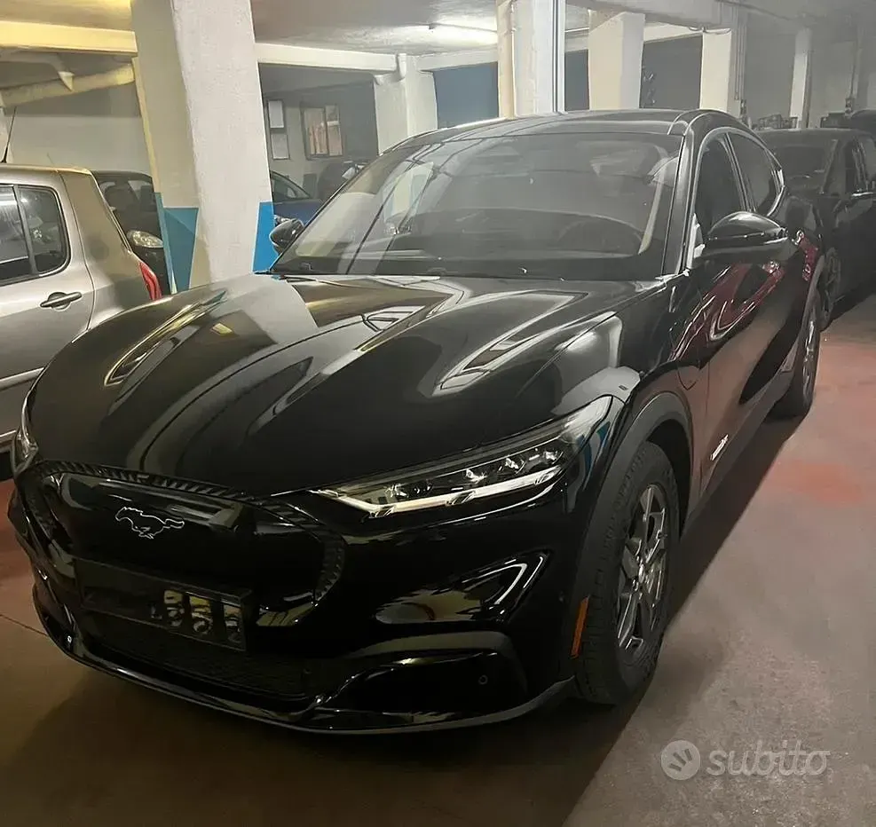 Usata Ford Mustang Mach-E 197 kW (269 CV) 2023 SUV