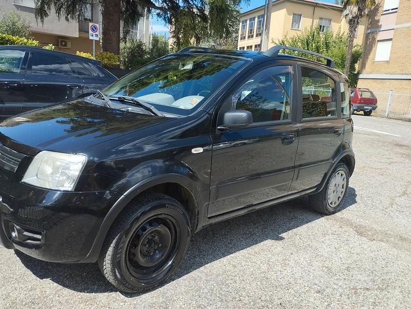 Usata Fiat Panda 50 CV (36 kW) 2006 Nero Utilitaria