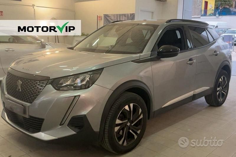 Usata Peugeot 2008 Allure 101 CV (74 kW) 2022 Grigio SUV