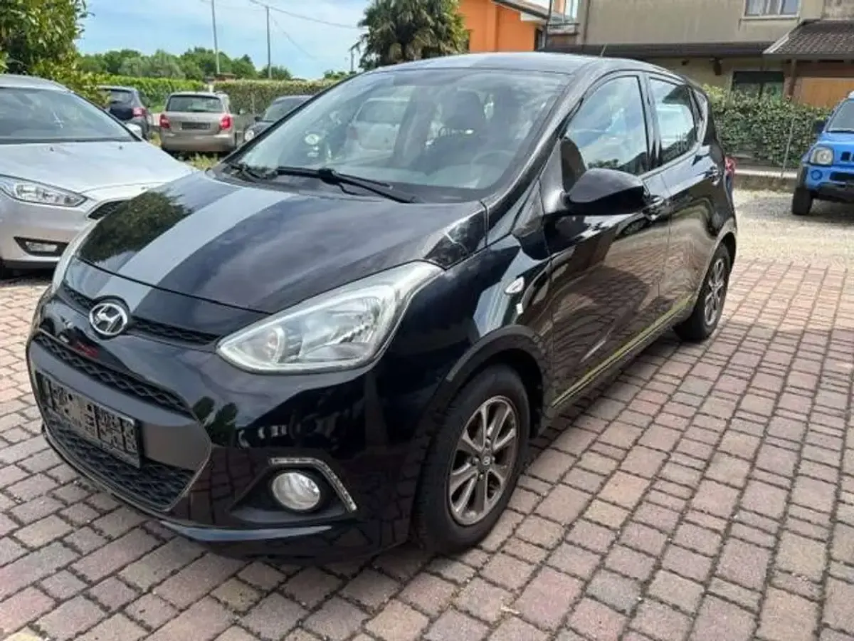Usata Hyundai i10 Premium 86 CV (63 kW) 2014 Nero Utilitaria