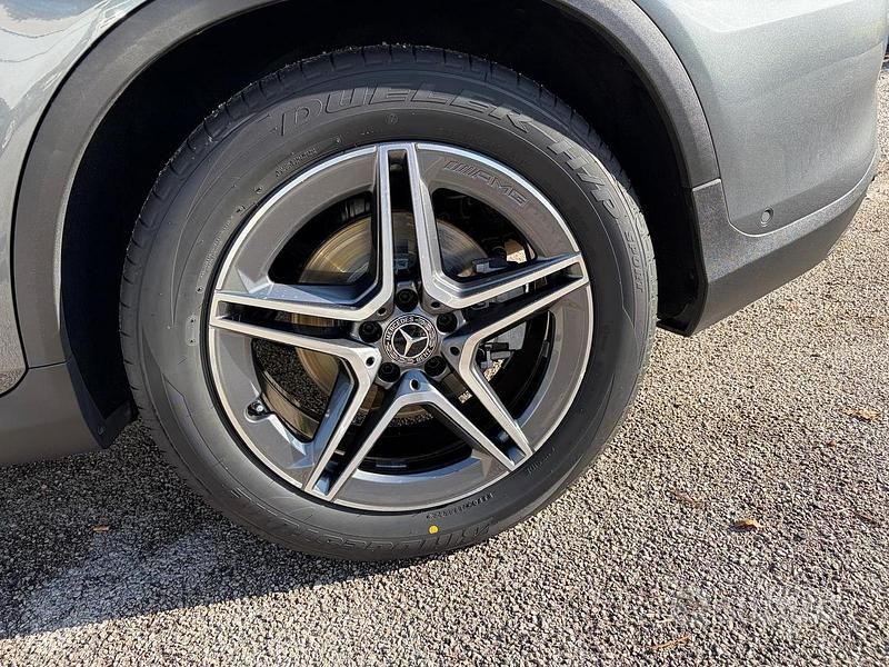Usata Mercedes GLC220 Premium 194 CV (142 kW) 2021 Grigio SUV
