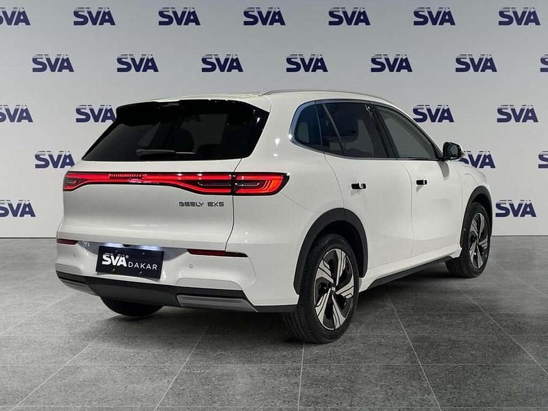 Nuova Geely EX5 160 kW (218 CV) 2026 Snowy white SUV