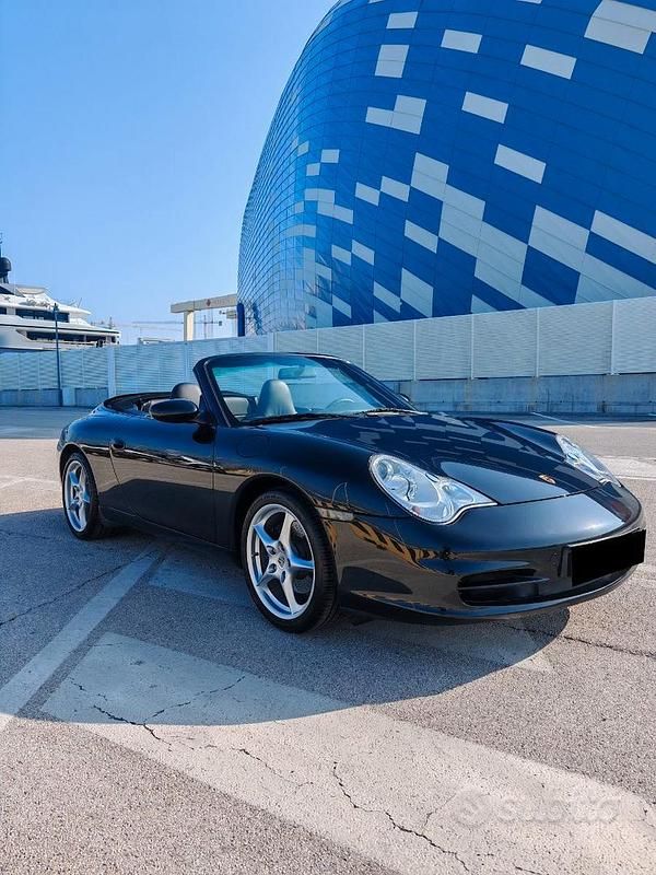 Usata Porsche 911 Carrera Cabriolet 320 CV (235 kW) 2002 Nero Cabrio