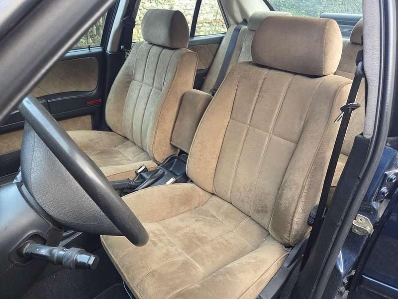 Usata Lancia Dedra 103 CV (75 kW) 1998 Berlina