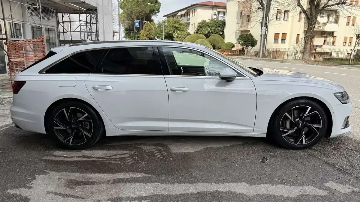 Usata Audi A6 Business 231 CV (169 kW) 2021 Bianco Station wagon