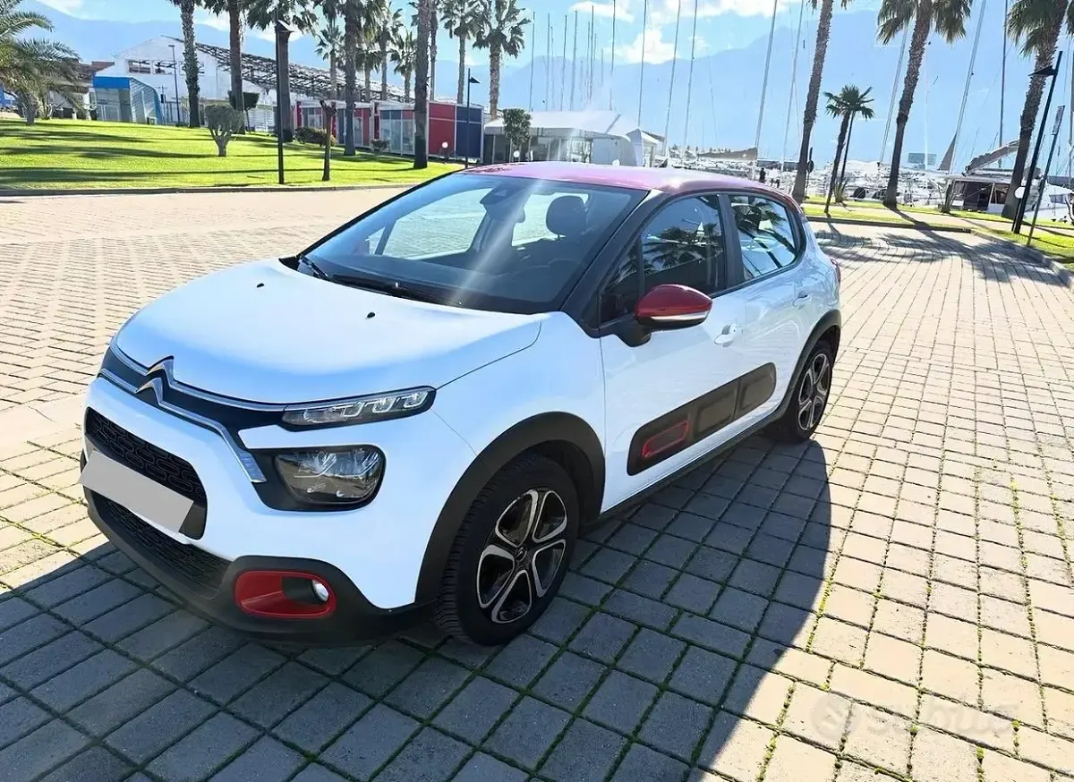 Usata Citroën C3 Shine 83 CV (61 kW) 2021 Bianco Utilitaria