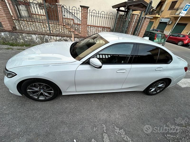 Usata BMW 318 M Sport 150 CV (110 kW) 2020 Bianco Berlina