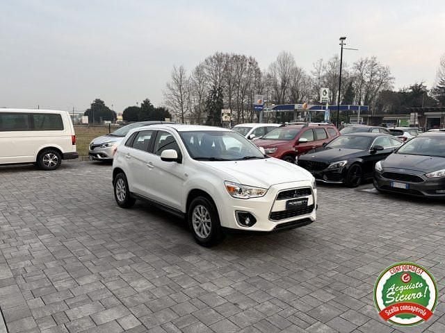 Usata Mitsubishi ASX 114 CV (83 kW) 2016 Bianco SUV