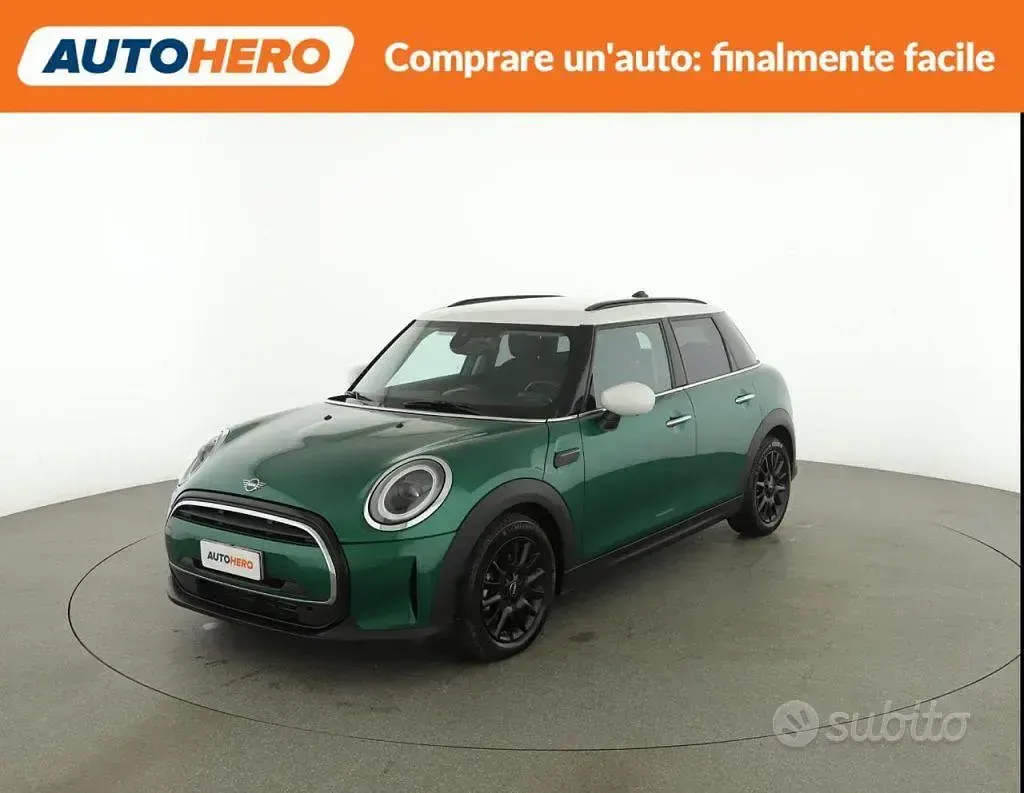 Usado Mini Cooper Essential 136 HP (100 kW) 2023 Citadino