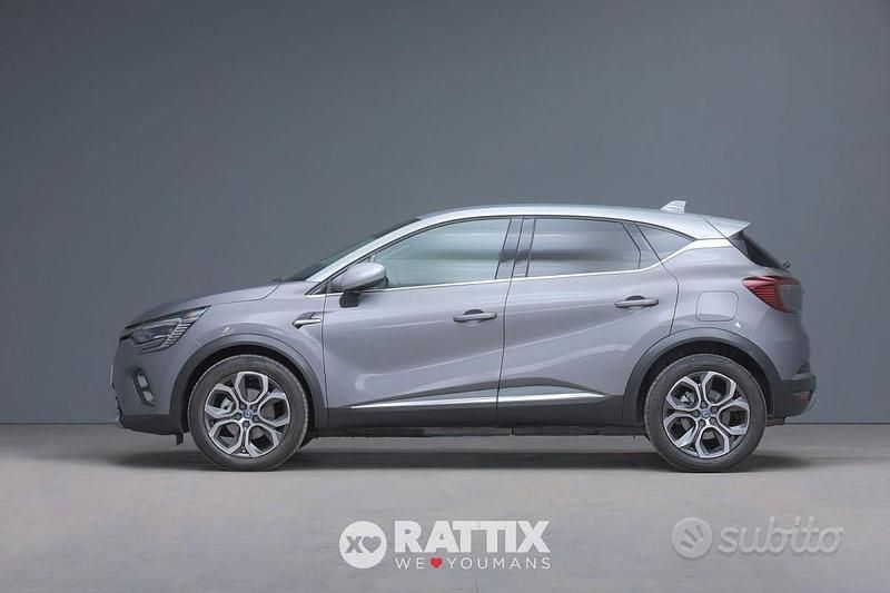 Usata Renault Captur Initiale Paris 160 CV (117 kW) 2020 Grigio SUV