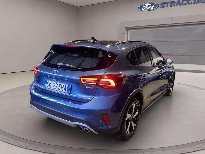 Usata Ford Focus Active 125 CV (91 kW) 2023 Blu metallizzato SUV