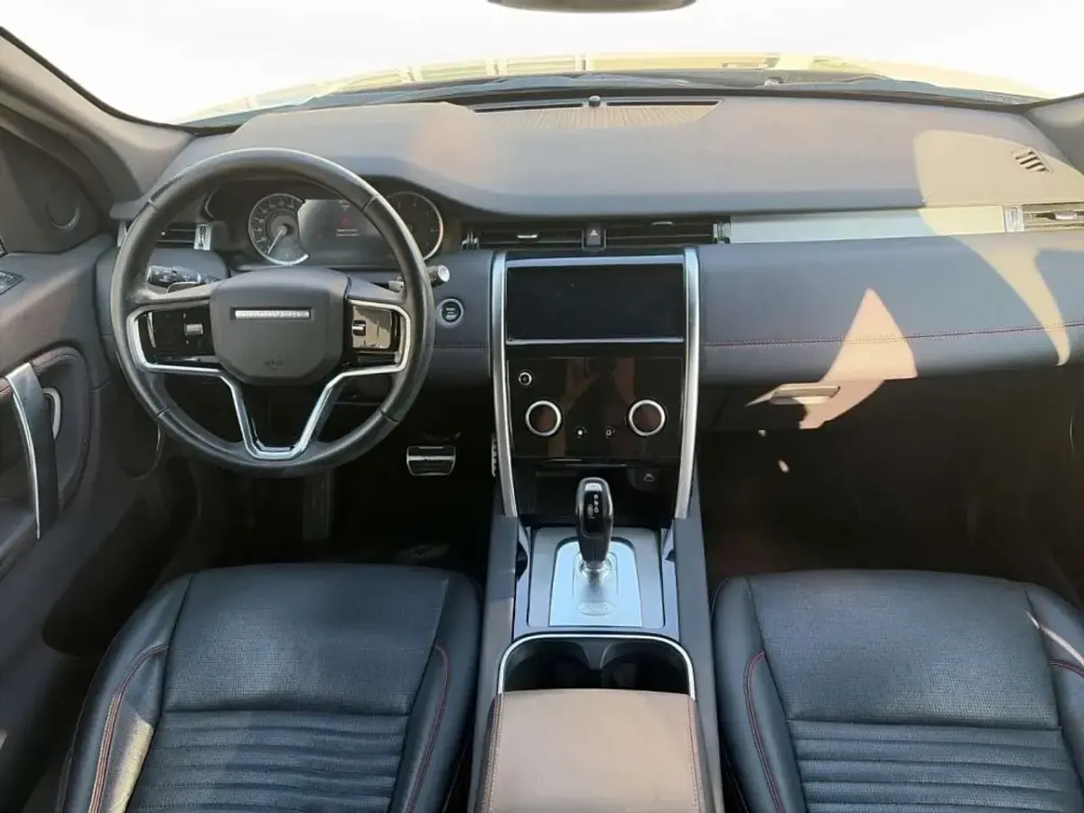 Usata Land Rover Discovery Sport R-Dynamic 200 CV (147 kW) 2022 Fuji white SUV