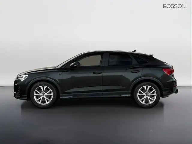 Usata Audi Q3 Sportback S-Line 150 CV (110 kW) 2025 Nero SUV