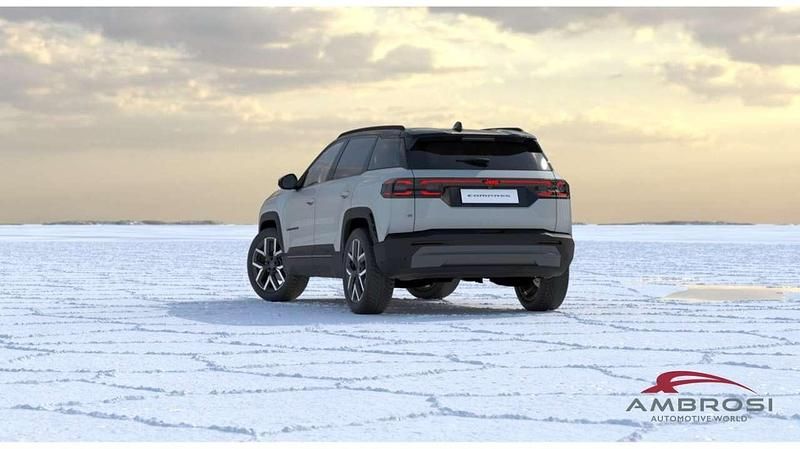 Nuova Jeep Compass 156 kW (213 CV) 2026 Antarctica con tetto nero SUV