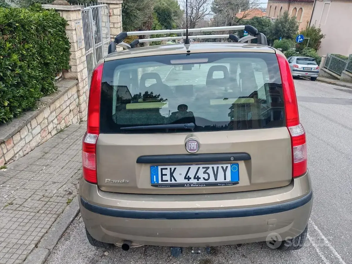Usata Fiat Panda 75 CV (55 kW) 2011 Marrone Utilitaria