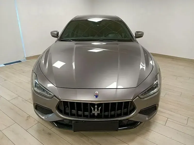 Usata Maserati GranSport 330 CV (242 kW) 2021 Grigio Utilitaria