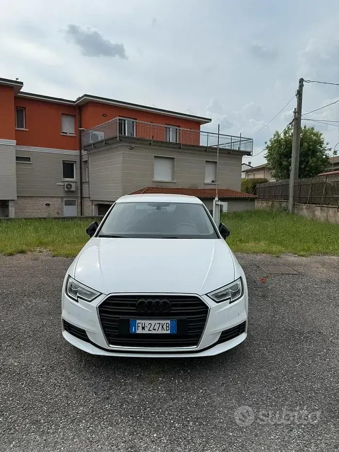 Usata Audi A3 116 CV (85 kW) 2019 Berlina