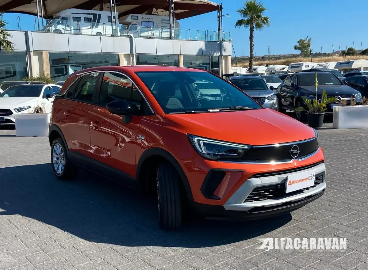 Usata Opel Crossland Elegance 120 CV (88 kW) 2022 SUV