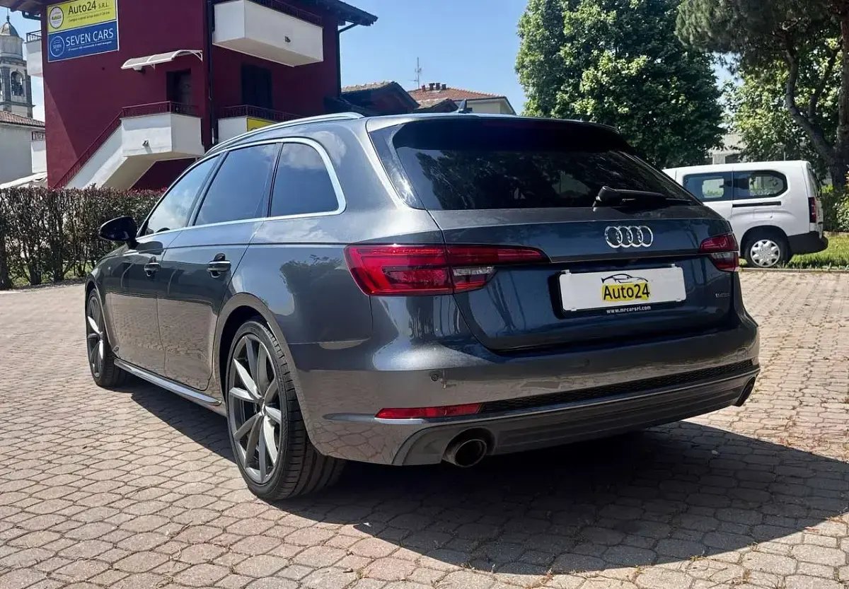 Usata Audi A4 Sport 252 CV (185 kW) 2016 Grigio Station wagon