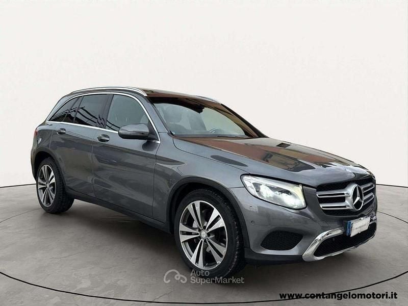 Usata Mercedes GLC250 204 CV (150 kW) 2016 Grigio SUV