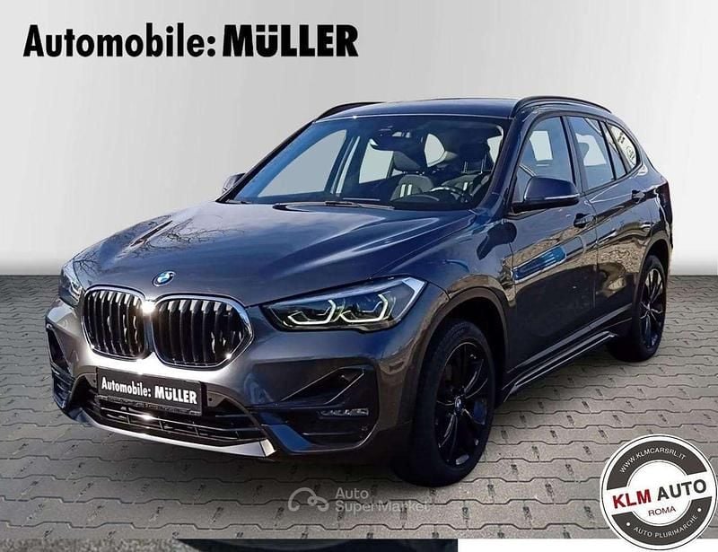 Usata BMW X1 Sport Line 136 CV (100 kW) 2021 Grigio scuro SUV