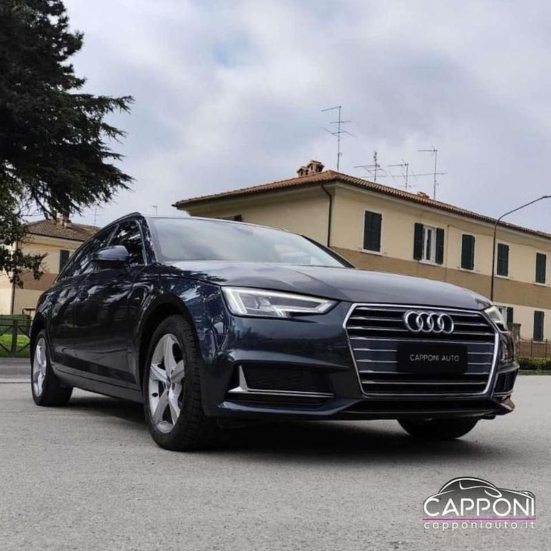 Usata Audi A4 150 CV (110 kW) 2019 Grigio Station wagon
