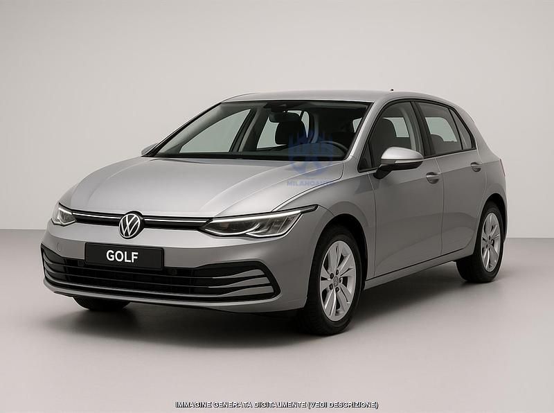 Usata VW Golf VIII Active 150 CV (110 kW) 2023 Grigio Utilitaria