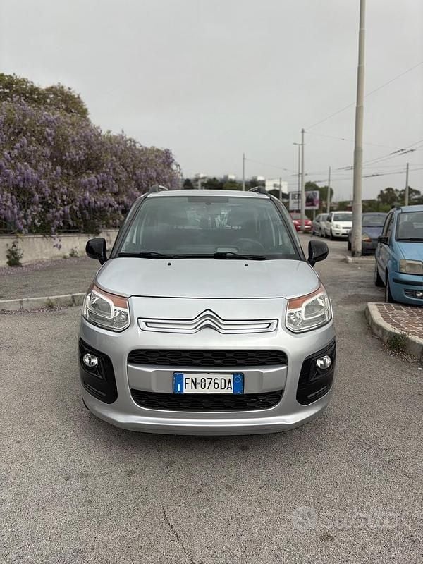 Usata Citroën C3 Picasso Exclusive 100 CV (73 kW) 2018 Grigio Monovolume