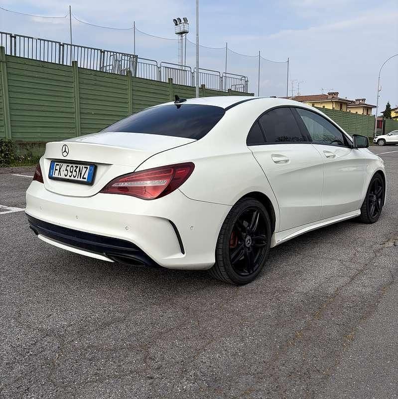 Usata Mercedes CLA200 Premium 136 CV (100 kW) 2017 Berlina