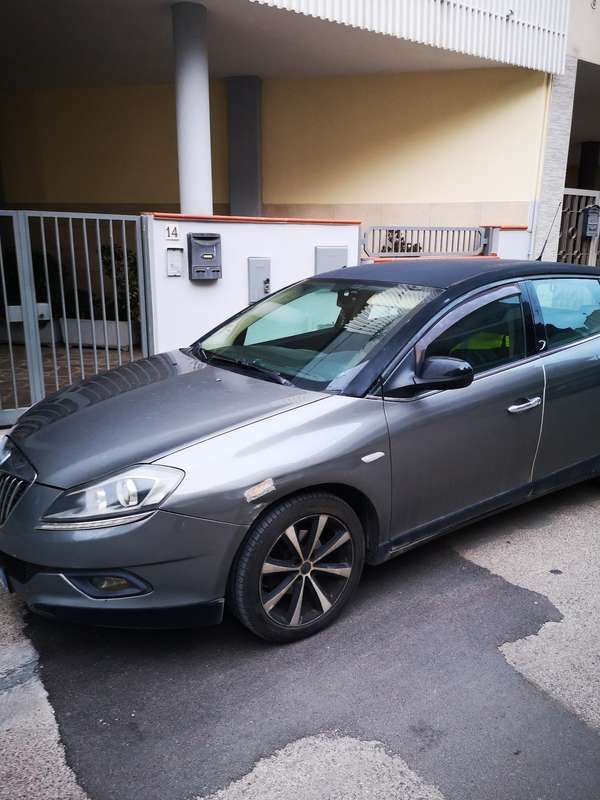 Usata 2008 Lancia Delta Due volumi | 1400 € - Immagine 1/4