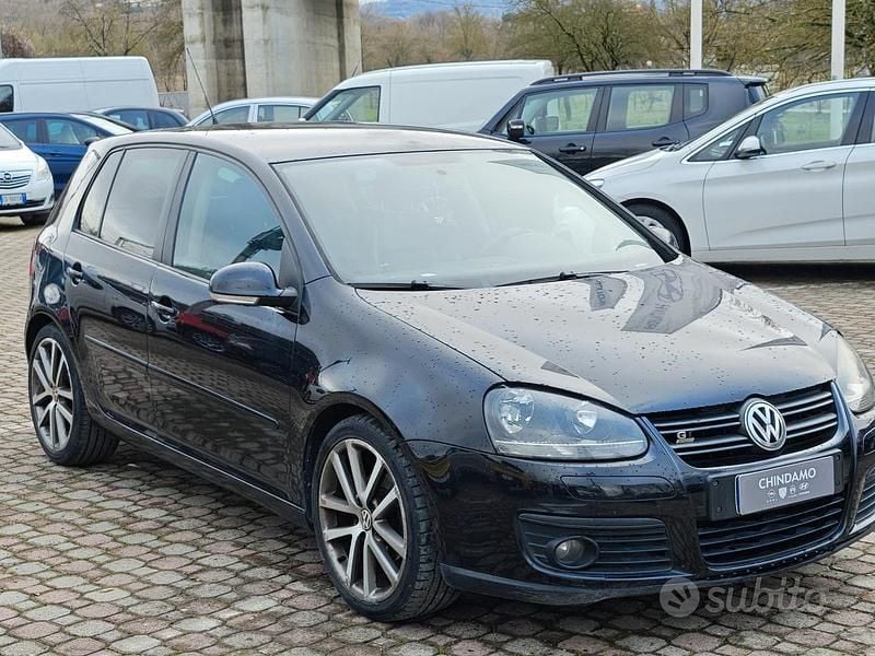 Nero Usata 2008 VW Golf GT Berlina | 4900 € (Buon prezzo) - Immagine 1/4