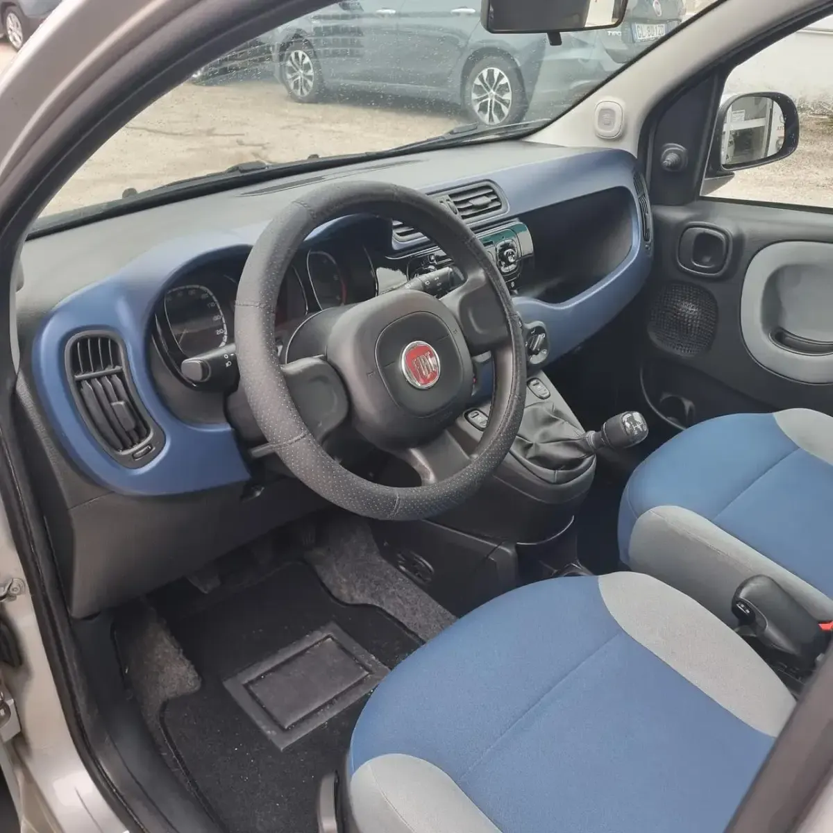 Usata Fiat Panda Easy 80 CV (58 kW) 2015 Argento Utilitaria