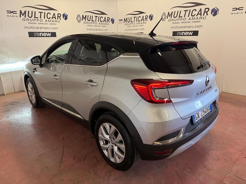Usata Renault Captur Intens 93 CV (68 kW) 2022 Grigio SUV