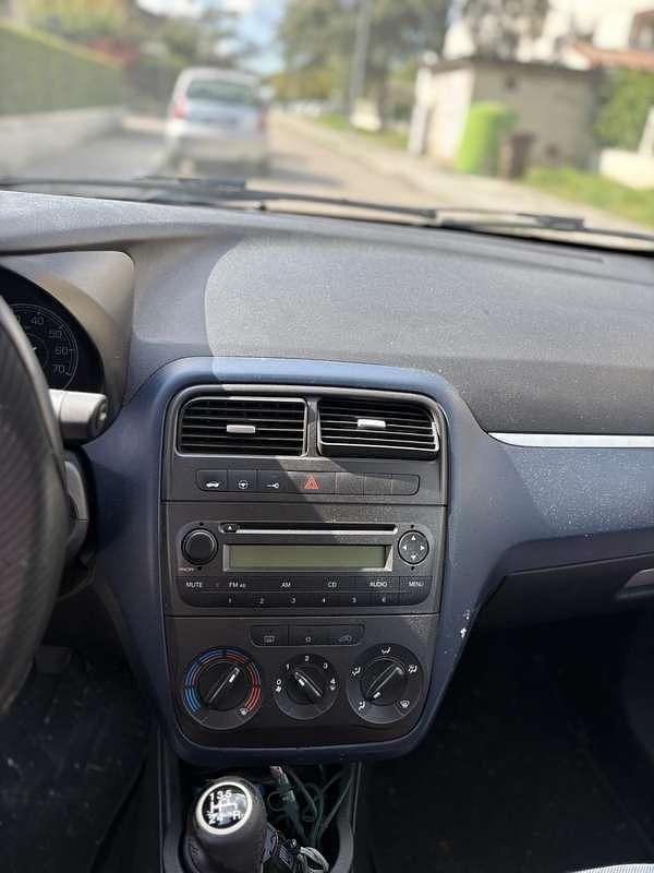 Usata Fiat Grande Punto Dynamic 65 CV (47 kW) 2009 Utilitaria