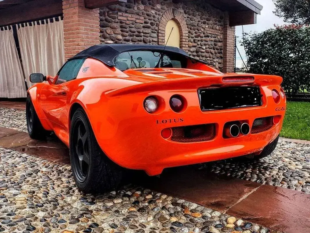 Usata Lotus Elise 121 CV (88 kW) 1997 Arancione Cabrio