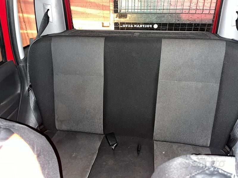 Usata Fiat Panda 60 CV (44 kW) 2012 Rosso Utilitaria